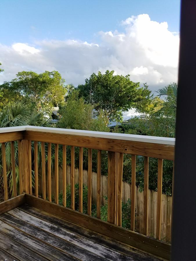 House 3 Min From Beach Дженсън Бийч Екстериор снимка